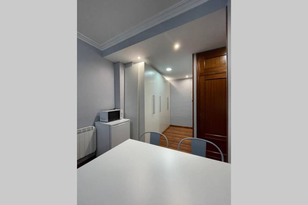 Apartamento Centrico Castro Urdiales Buitenkant foto